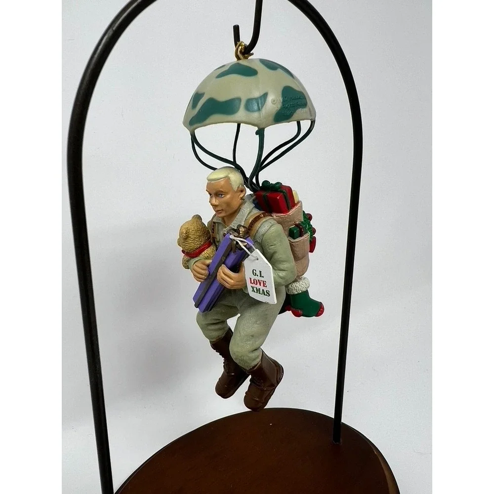 Enesco G.I. Joe Loves Christmas Ornament Unisex OS Green Excellent 1997 Limited